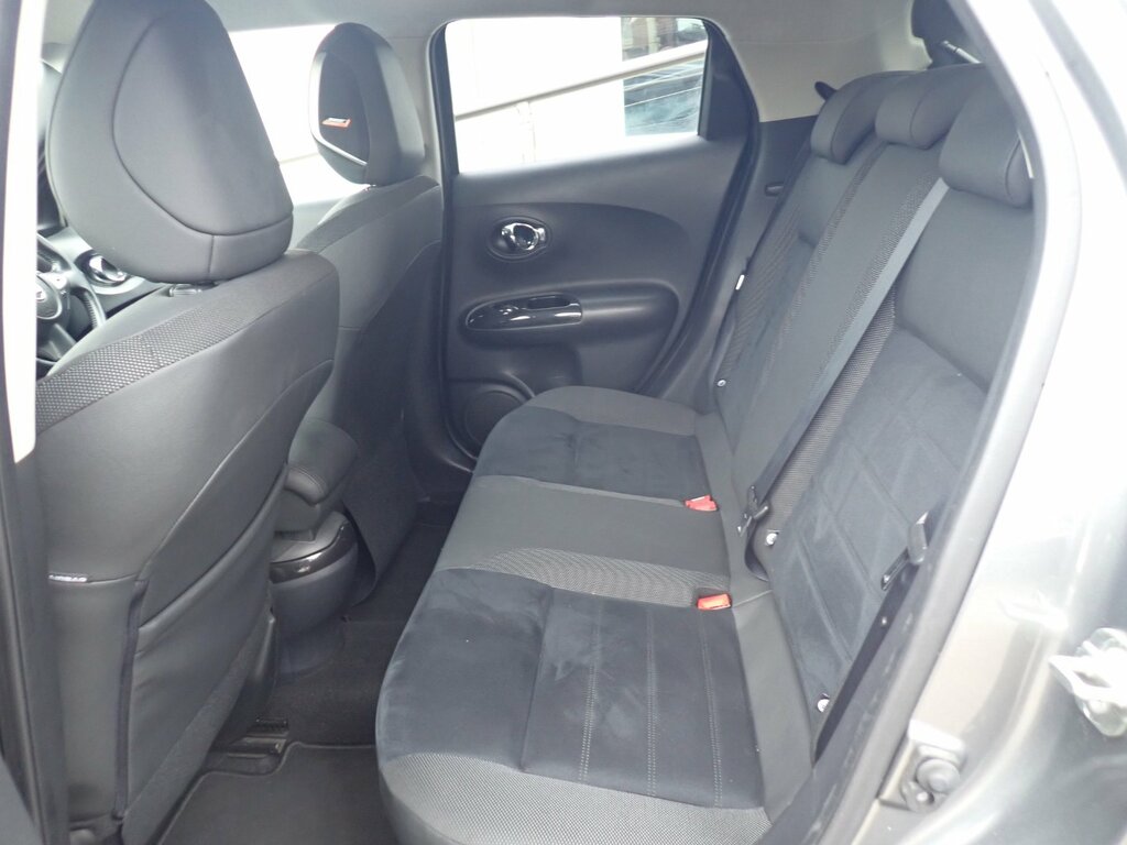 Nissan Juke 1.6 Bose Personal Edition Suv Eu LP19TWK Grey #3