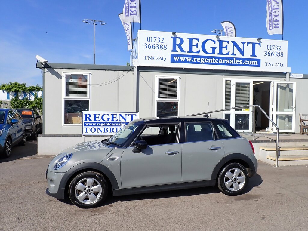Mini Hatch 1.5 Cooper Classic Hatchback Eur LV69GRU Grey #5