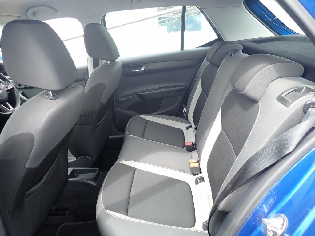 Skoda Fabia 1.0 Tsi Colour Edition Hatchback GF18NHX Blue #4