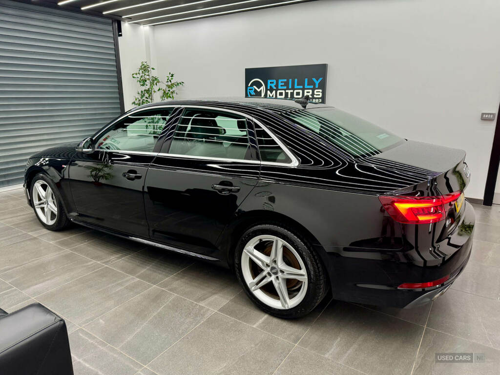 Audi A4 2.0 Tdi Ultra 190 Black #6
