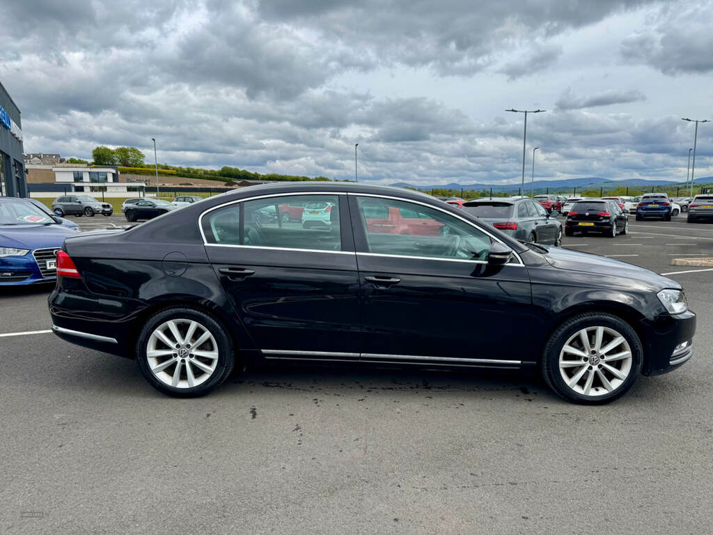 Volkswagen Passat 2.0 Tdi Bluemotion Tech Black #2