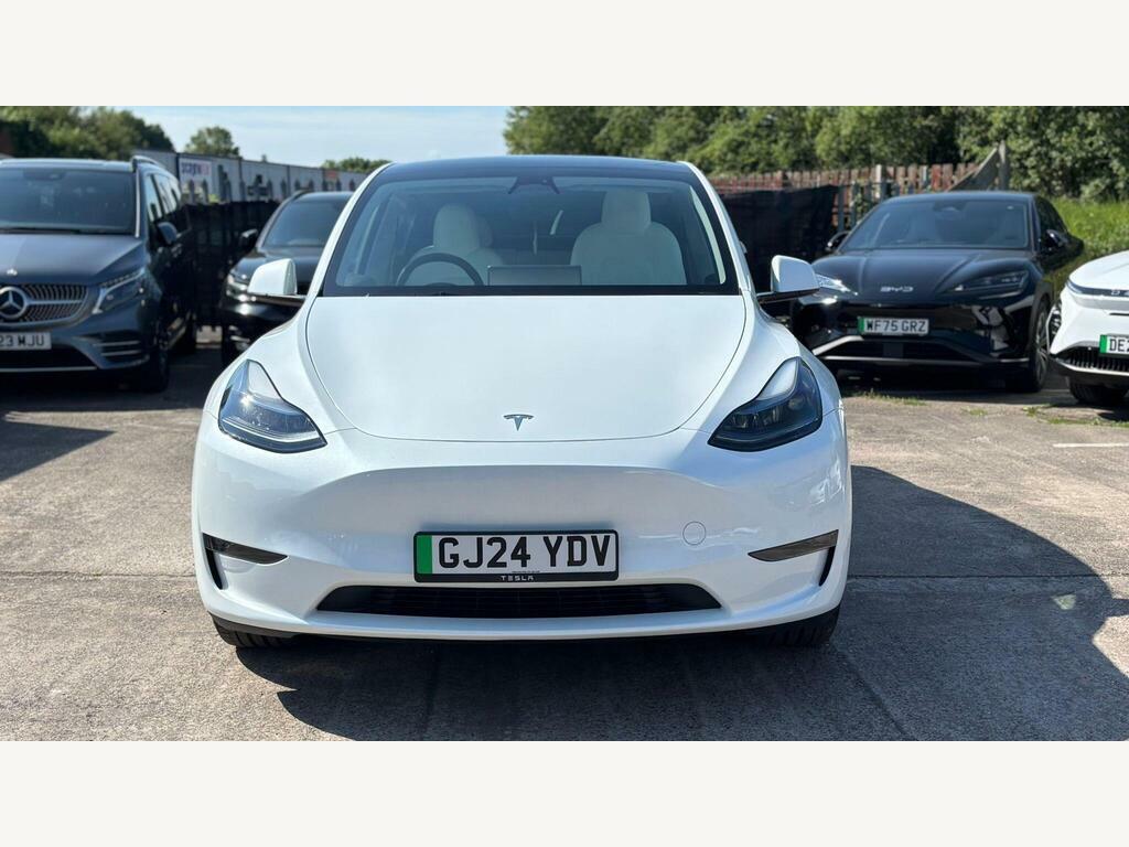 Tesla Model Y Dual Motor Long Range 4Wde GJ24YDV White #5