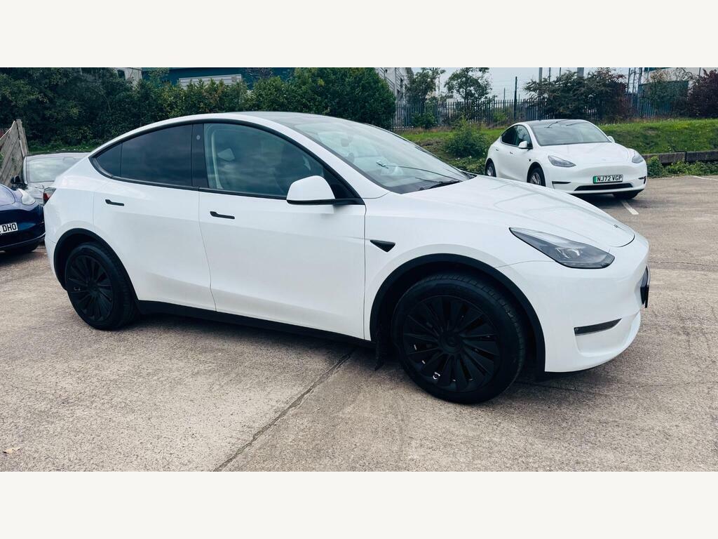 Tesla Model Y Dual Motor Long Range 4Wde White #4