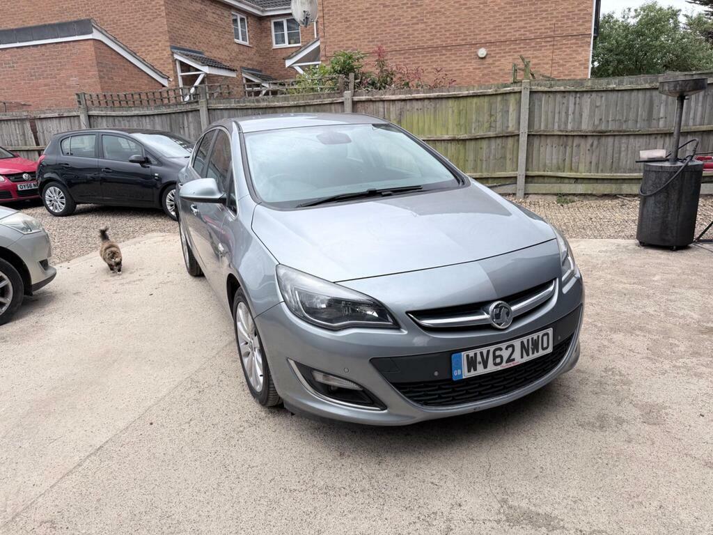 Vauxhall Astra 1.6 16V Elite Euro 5 Silver #2