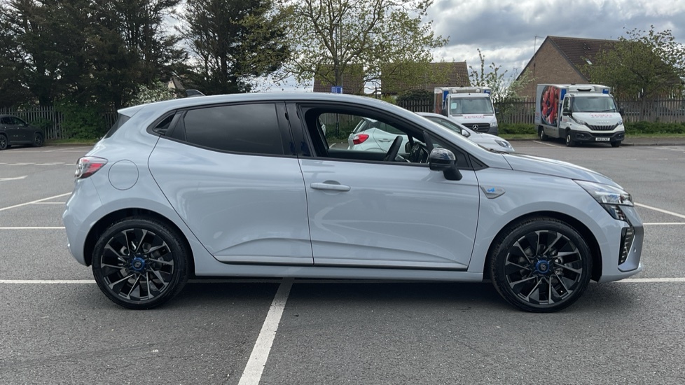 Renault Clio Renault Clio 1.0 Tce 90 Techno Esprit Alpine EA26SVW Grey #2