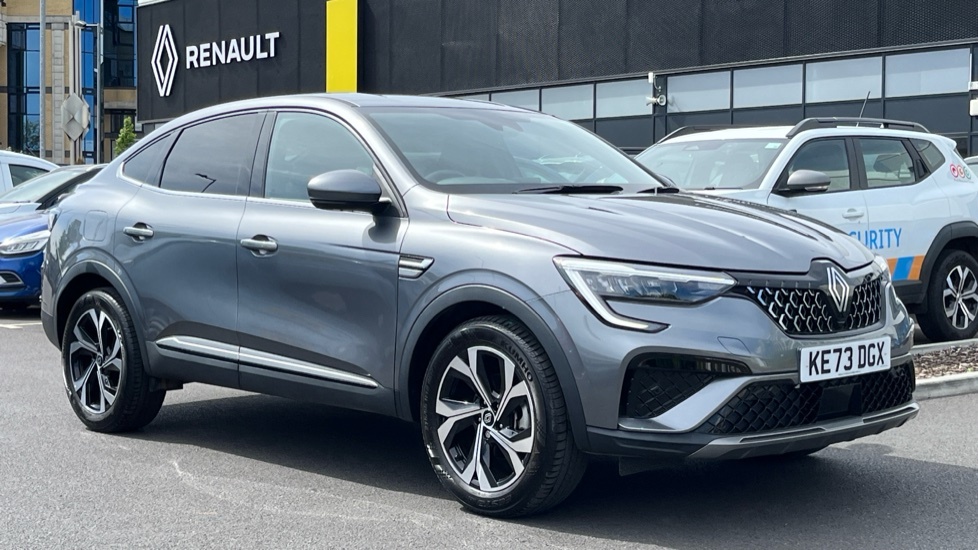 Renault Arkana Renault Arkana 1.6 E-tech Fhev 145 Techno Grey