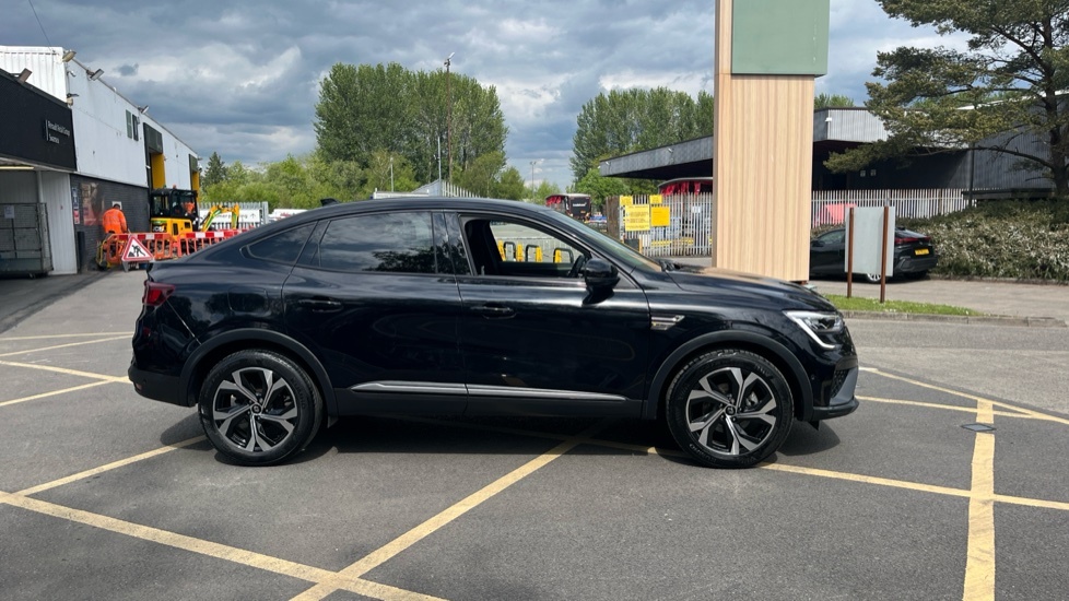 Renault Arkana Renault Arkana 1.6 E-tech Hybrid 145 R.s. Line LX23UGD Black #2