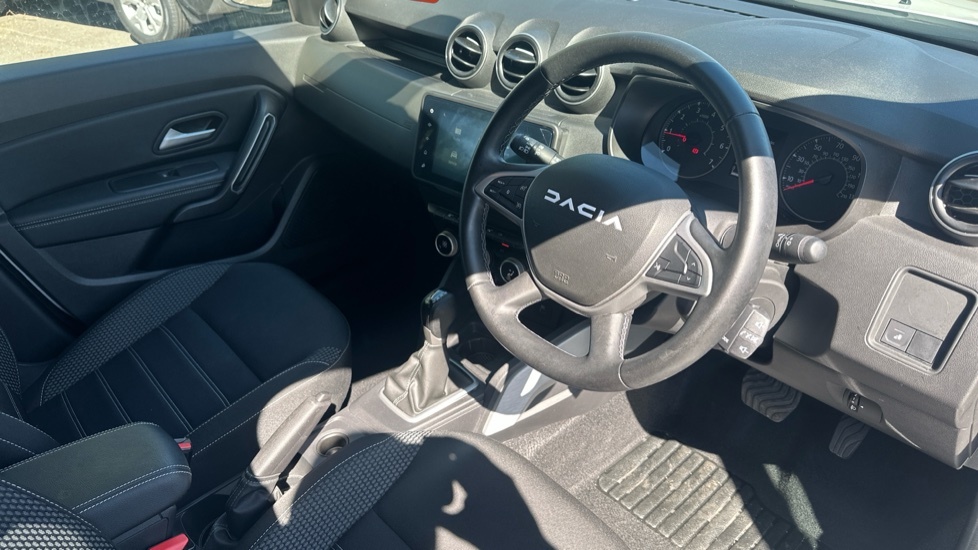 Dacia Duster Duster 1.3 Tce 150 Journey Edc Estate LL23NVM White #5