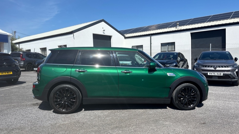 Mini Clubman Mini Clubman 2.0 Cooper S Classic 6Dr Green #2