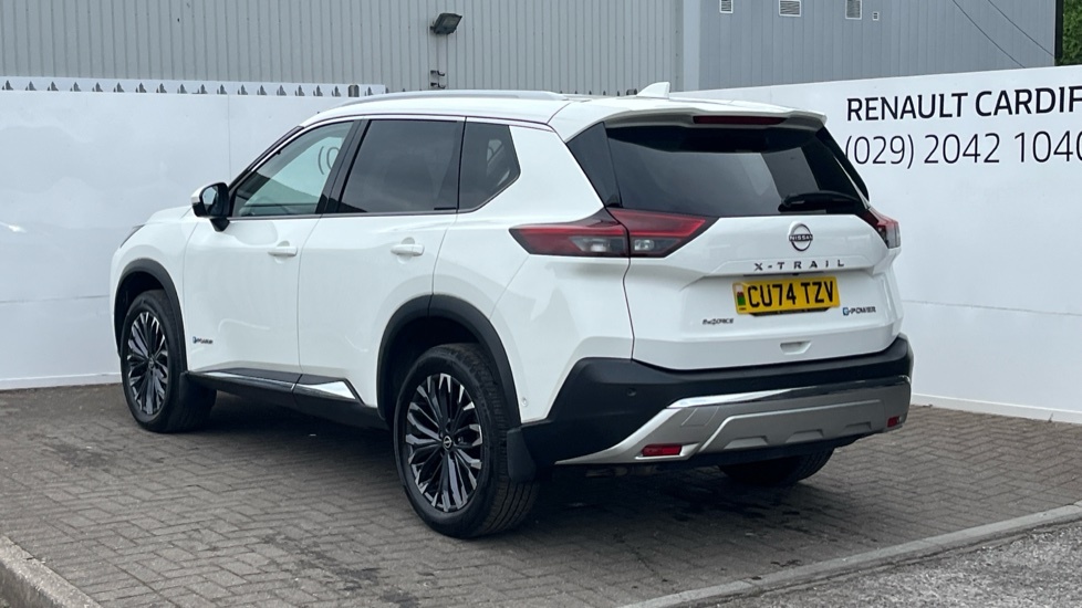 Nissan X-Trail Nissan X-trail 1.5 E-power E-4orce 213 Tekna A CU74TZV White #3