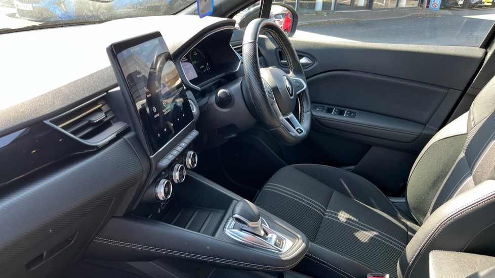 Renault Captur Renault Captur 1.6 E-tech Hybrid 145 Engineered WM13EJM Black #6