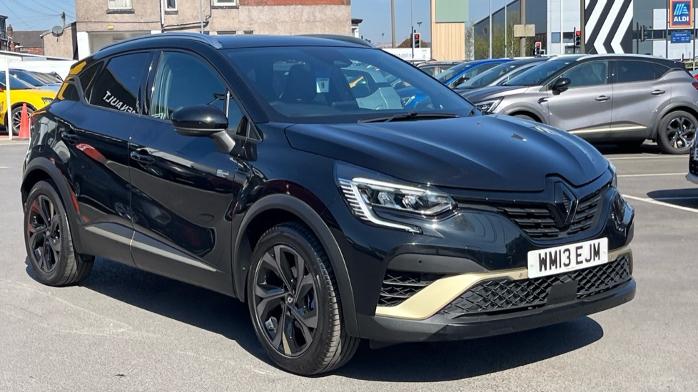 Renault Captur Renault Captur 1.6 E-tech Hybrid 145 Engineered Black