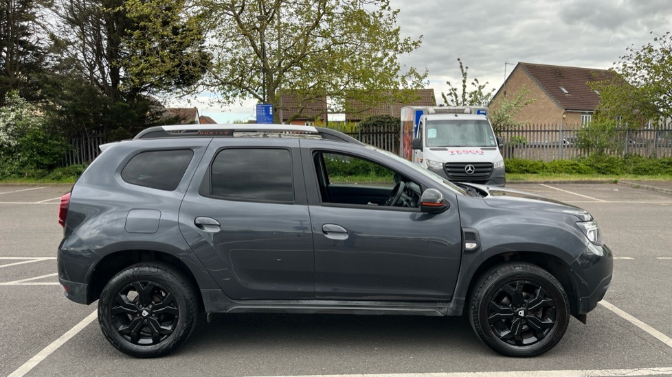 Dacia Duster Dacia Duster 1.3 Tce 130 Extreme Se EO72NKW Grey #2