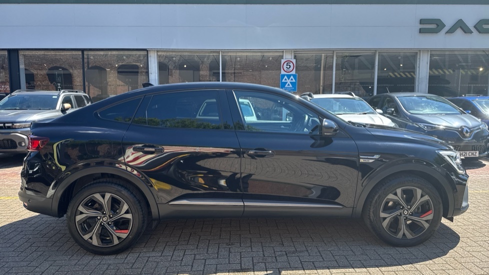 Renault Arkana Arkana 1.6 E-tech Hybrid 145 R.s. Line Es CK72VRZ Black #2