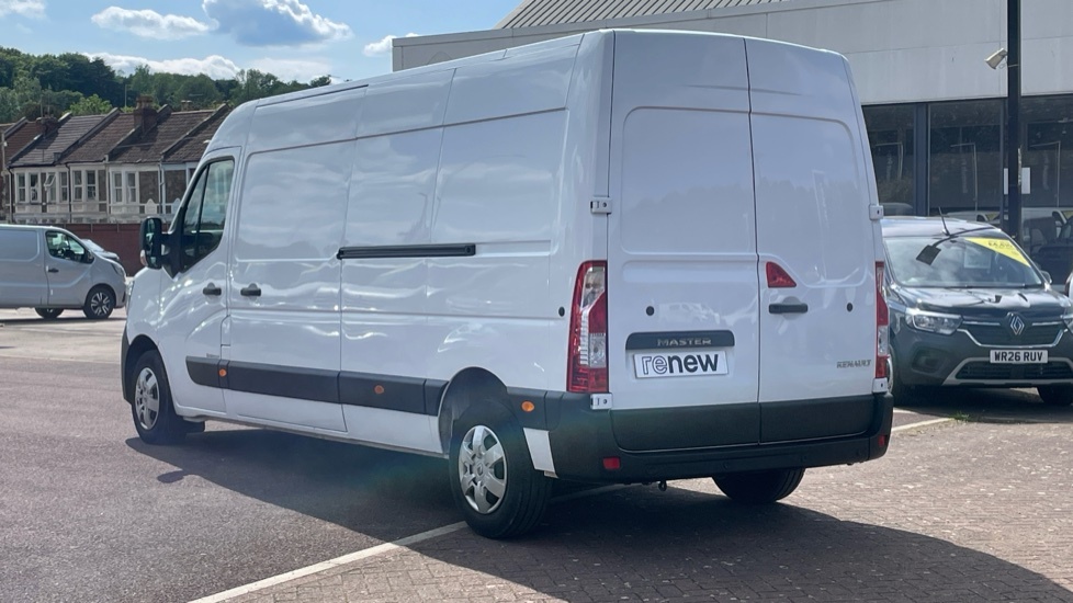 Renault Master Master Lm35dci 135 Business Medium Roof Van White #4
