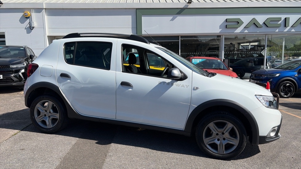 Dacia Sandero Stepway Dacia Sandero Stepway 0.9 Tce Comfort WP69FOD White #2