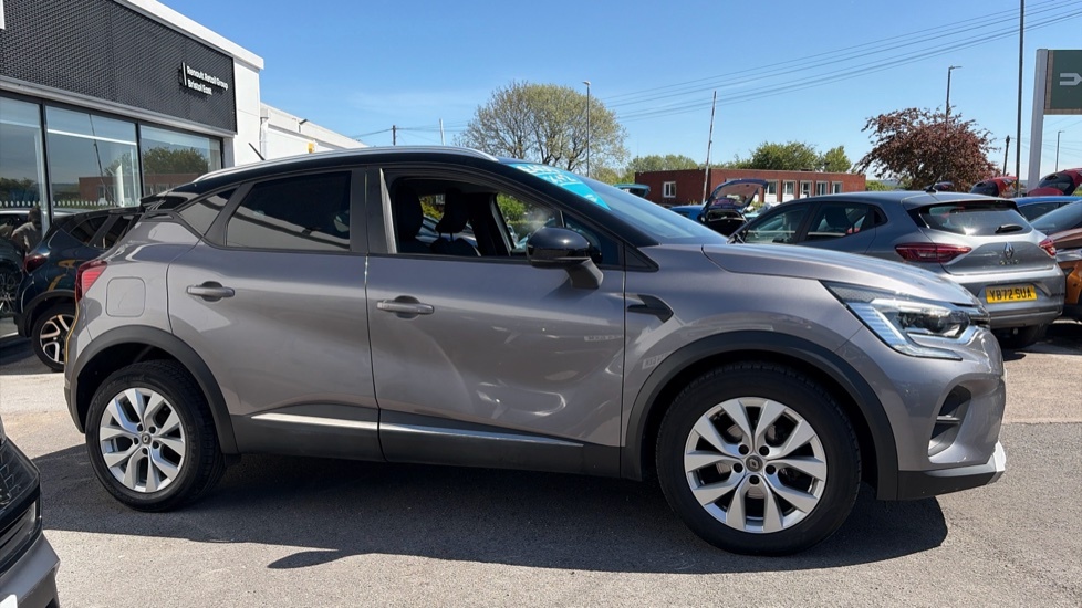 Renault Captur Renault Captur 1.3 Tce 130 Iconic HV21PDK Grey #2