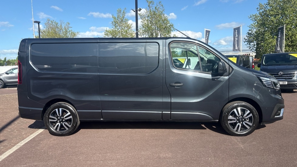 Renault Trafic Trafic Ll30 Blue Dci 170 Extra Sport Van Edc HK75YWW Grey #3