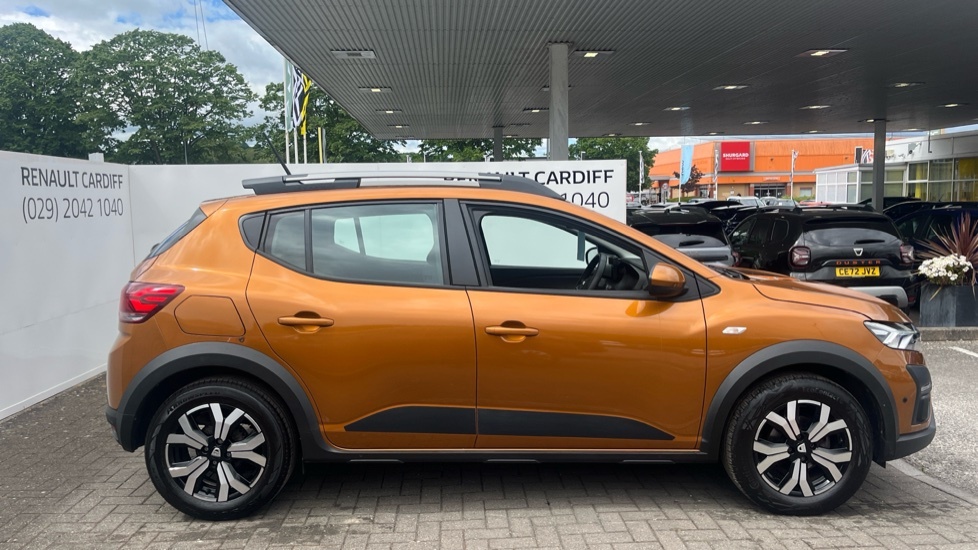 Dacia Sandero Stepway Dacia Sandero Stepway 1.0 Tce Prestige Orange #2