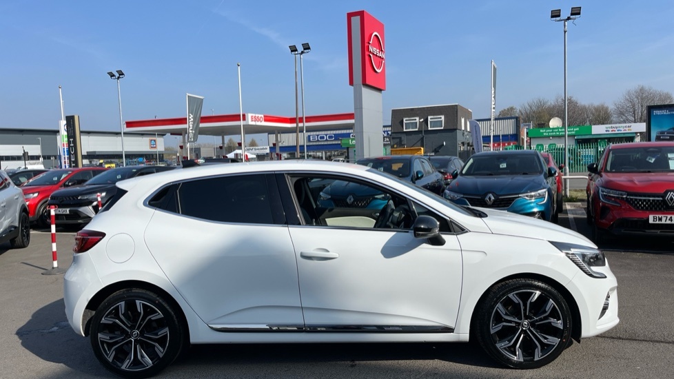 Renault Clio Renault Clio 1.0 Tce 90 Techno MA23FXC White #2