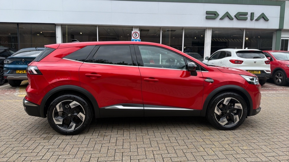 Renault Symbioz Symbioz 1.6 E-tech Fhev 145 Techno Estate BP25WZG Red #2