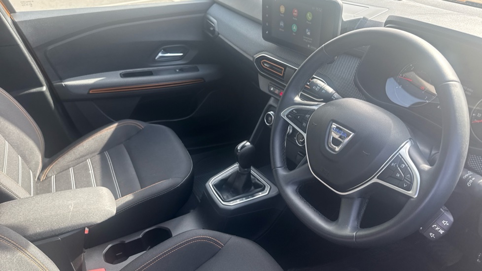 Dacia Sandero Stepway Dacia Sandero Stepway 1.0 Tce Prestige Cvt FT21CYF Orange #5