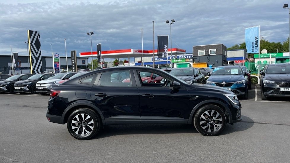 Renault Arkana Renault Arkana 1.6 E-tech Hybr MT24LKE Black #2