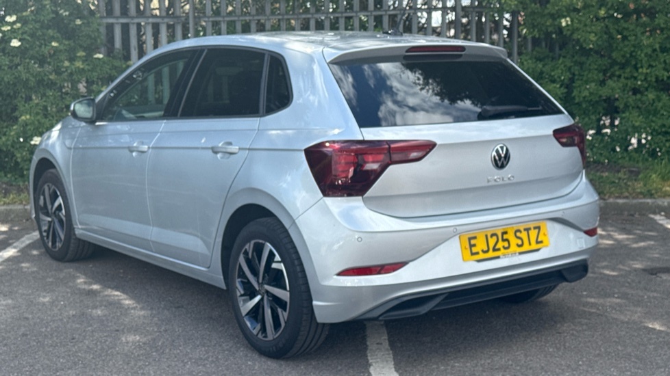 Volkswagen Polo Volkswagen Polo 1.0 Tsi Match Dsg EJ25STZ Silver #3