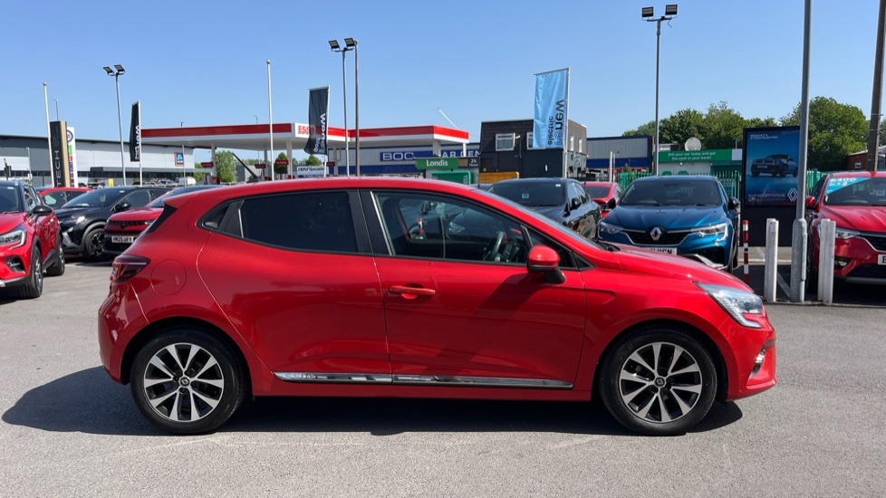 Renault Clio Renault Clio 1.0 Tce 100 Iconic HK20YWJ Red #2