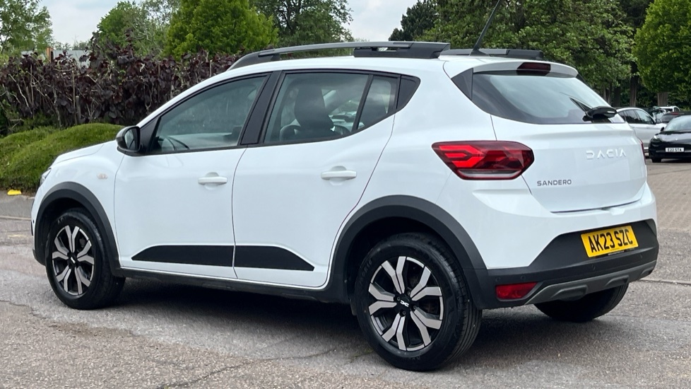 Dacia Sandero Stepway Dacia Sandero Stepway 1.0 Tce Journey Cvt AK23SZC White #3