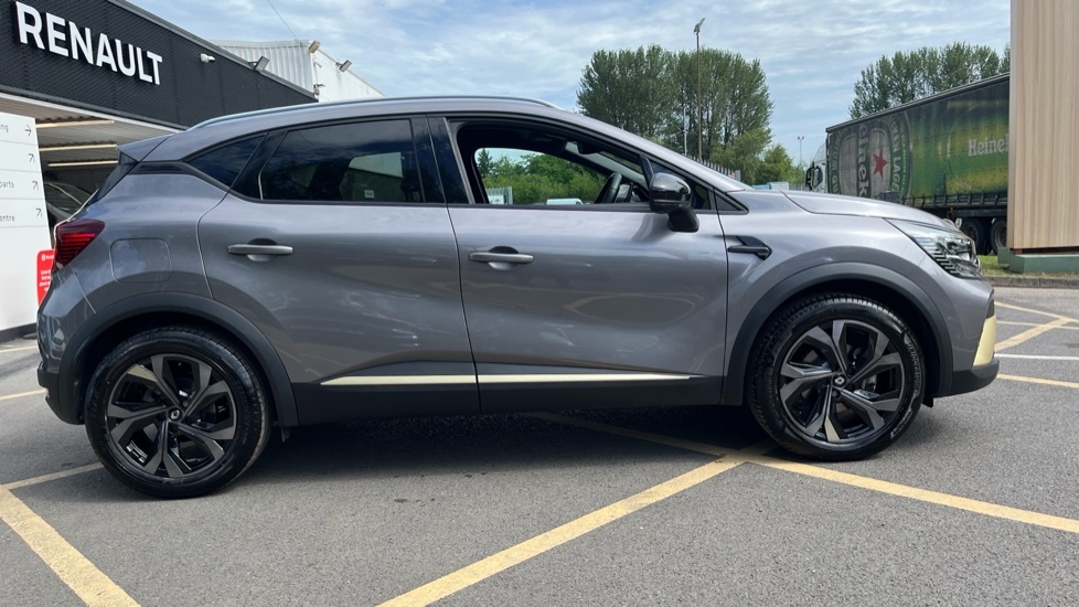 Renault Captur Captur 1.6 E-tech Full Hybrid 145 Engineered A CF24LMX Grey #2