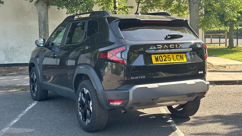 Dacia Duster Dacia Duster 1.2 Tce 130 Extreme 4X4 WO25LCN Black #3