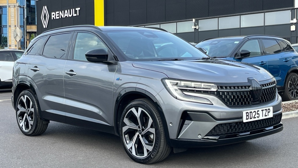 Renault Austral Renault Austral 1.2 E-tech Fhev Techno Esprit Alpi Black