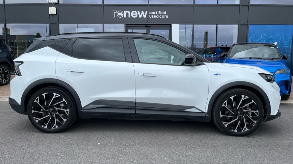 Renault Scenic Renault Scenic E-tech 160Kw Esprit Alpine 87Kwh Lo BD25ZLE Black #2