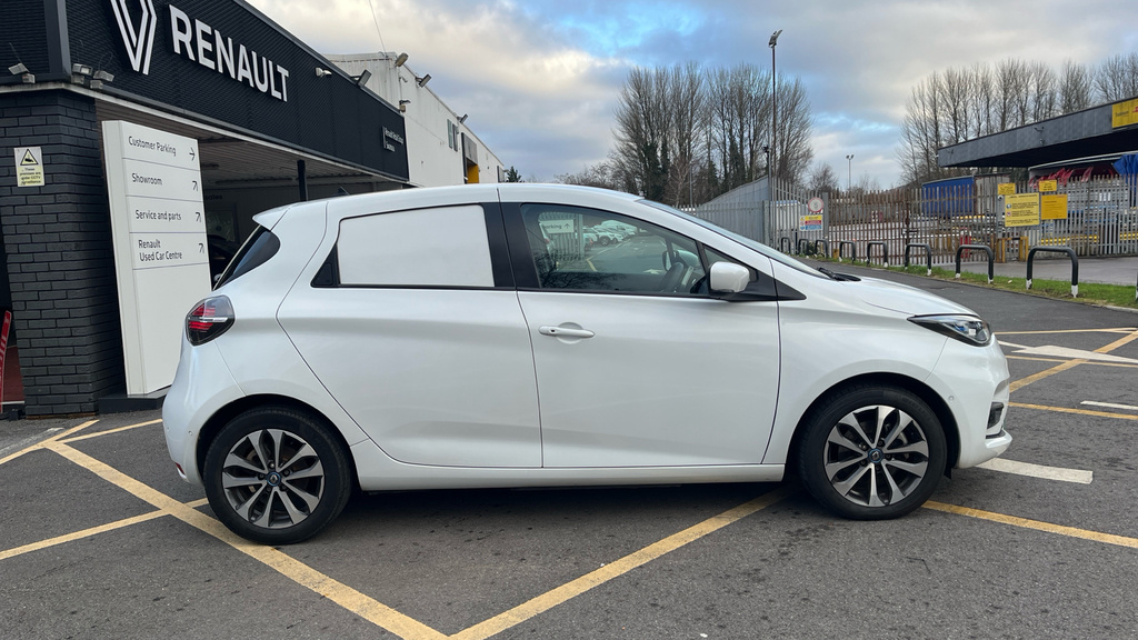 Renault Zoe Renault Zoe 100Kw I Gt Line R135 50Kwh YE70APO White #2