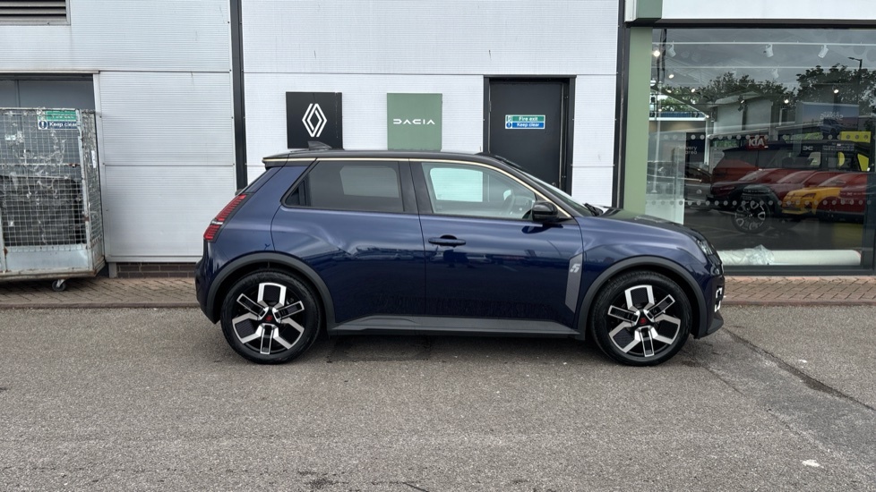 Renault 5 E-Tech Renault 5 90Kw Techno Urban Range 40 Kwh WP25ORX Blue #2
