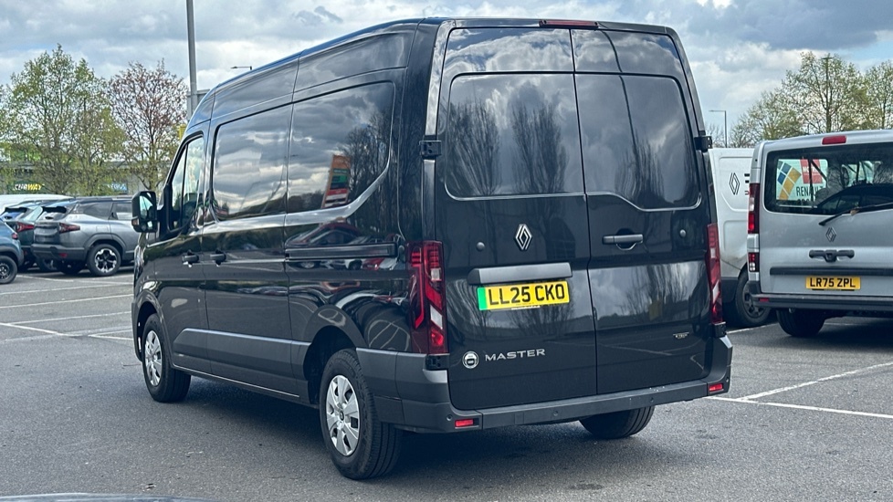 Renault Master Renault Master Mm40 104Kw 87Kwh Advance Medium Roo LL25CKO Black #3