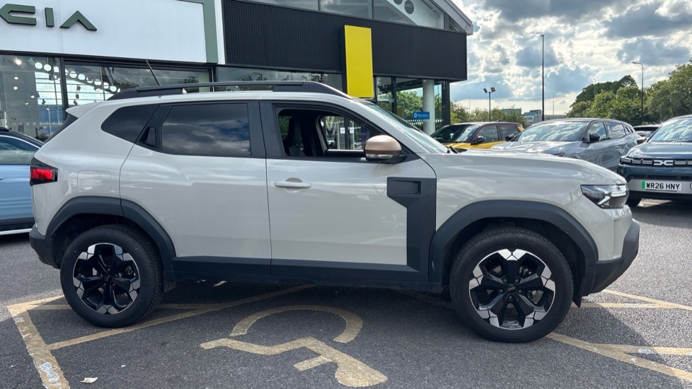 Dacia Duster Dacia Duster 1.2 Tce 130 Extreme 4X4 WO25LBL Beige #2