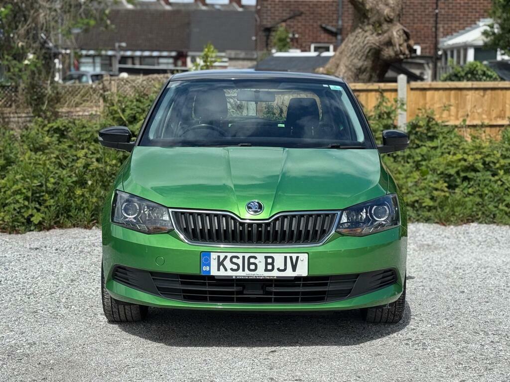 Skoda Fabia 1.2 Tsi Colour Edition Euro 6 S S KS16BJV Green #4