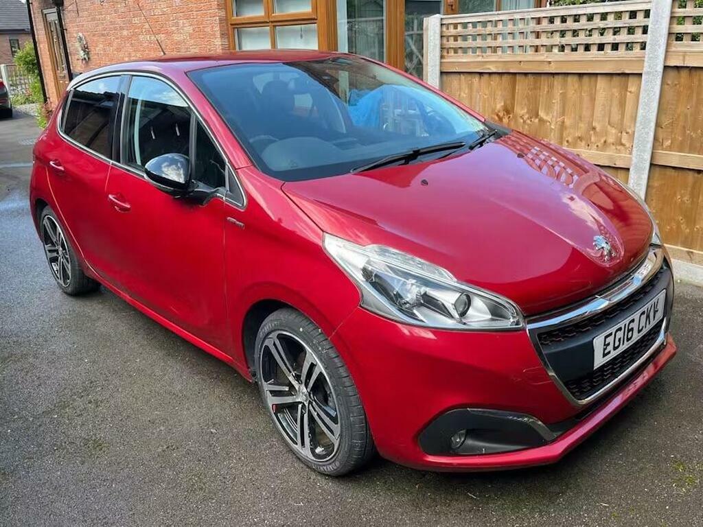 Peugeot 208 1.2 Puretech Gt Line Eat Euro 6 S S Red