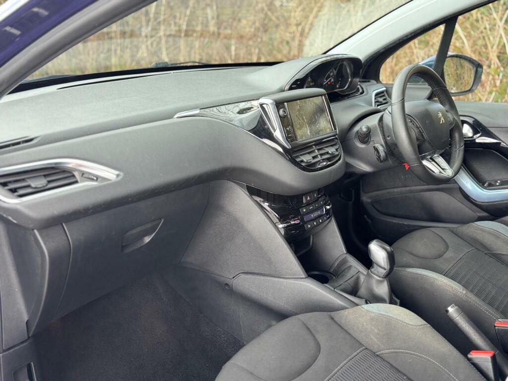 Peugeot 208 Hatchback 1.4 Vti Allure Euro 5 201212 Pink #15