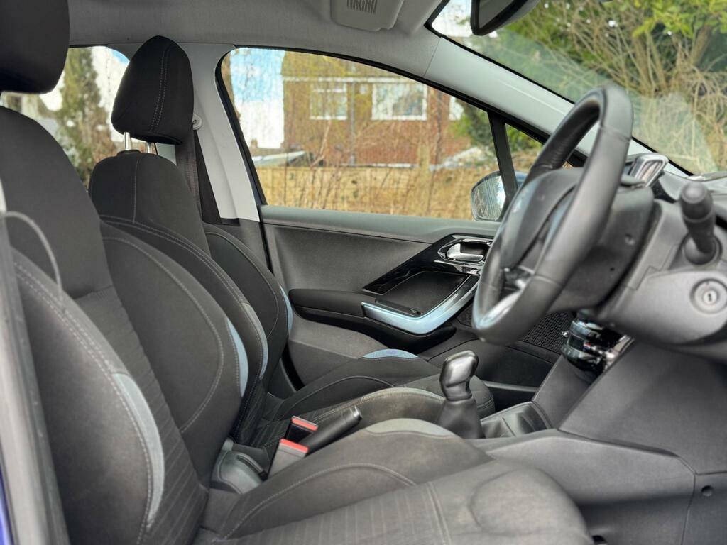 Peugeot 208 Hatchback 1.4 Vti Allure Euro 5 201212 Pink #19
