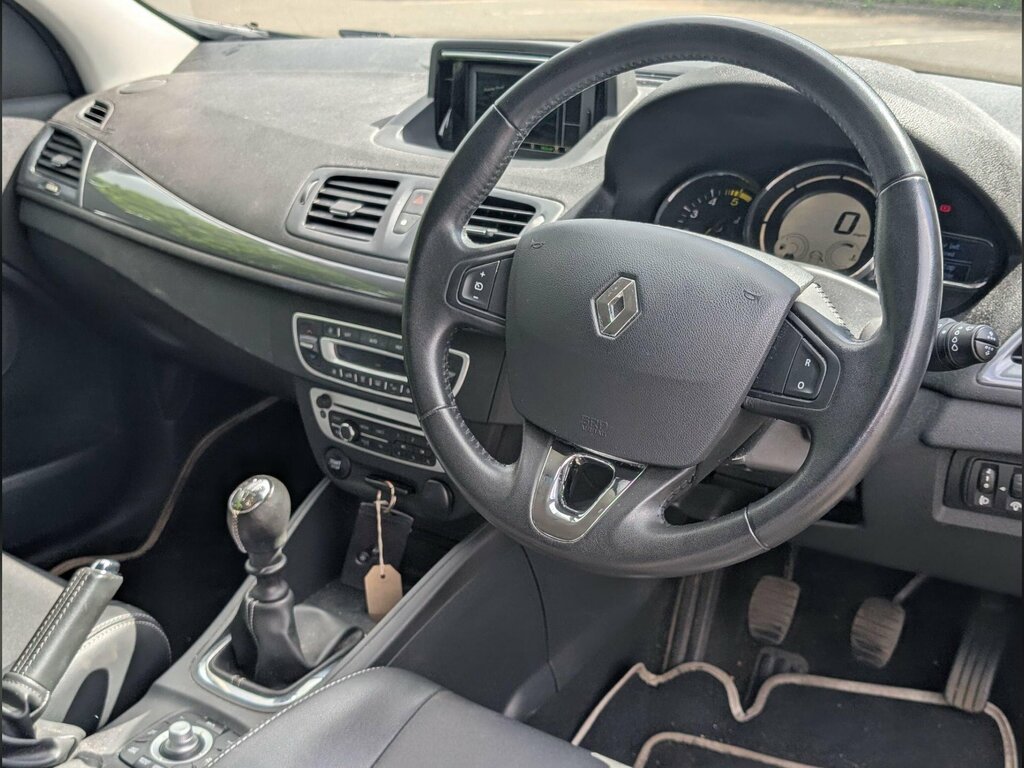 Renault Megane 1.5 Dci Energy Dynamique Tomtom Euro 5 Ss SE15FZZ Black #3