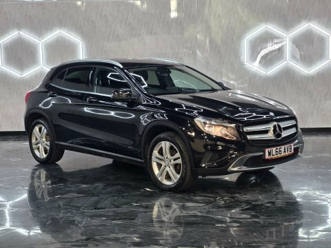 Mercedes-Benz GLA Class 2.1 Gla200d Sport Black