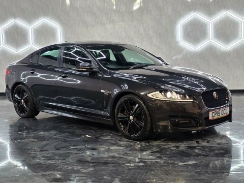 Jaguar XF 2.2D R-sport Black