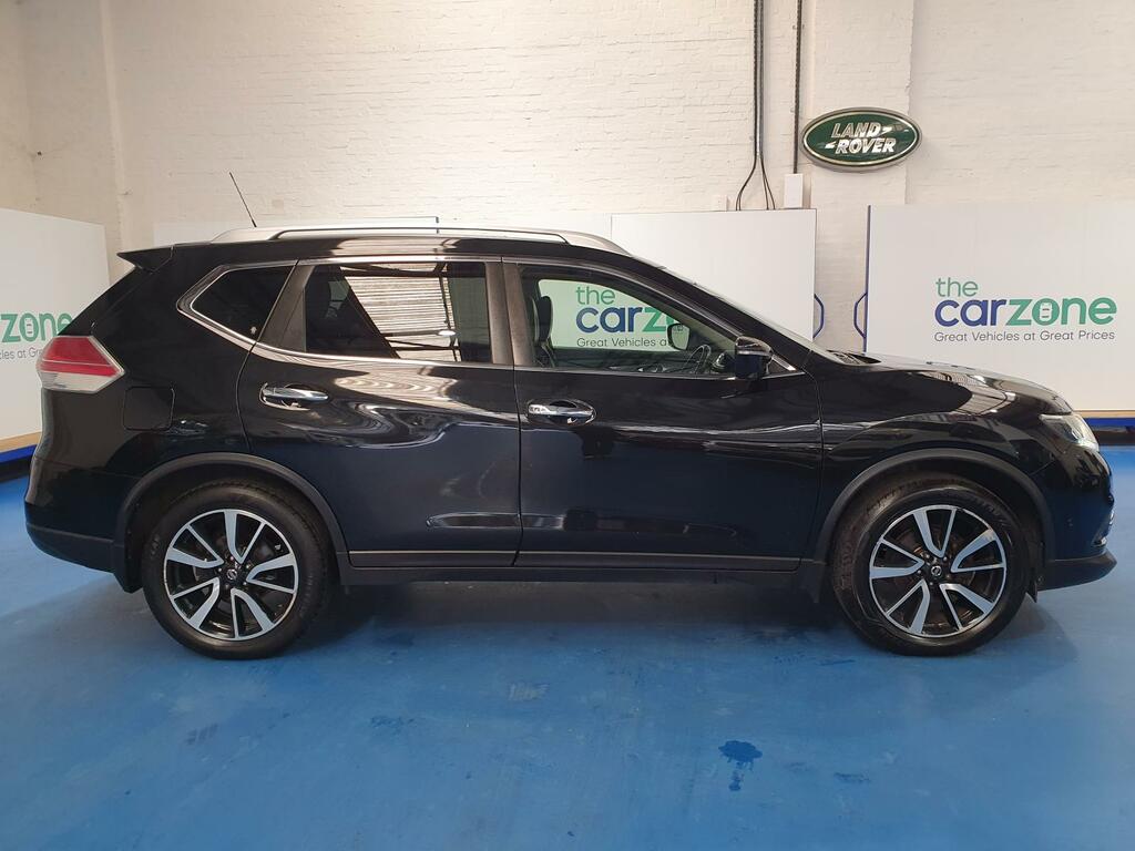 Nissan X-Trail Estate MM66DDE #2
