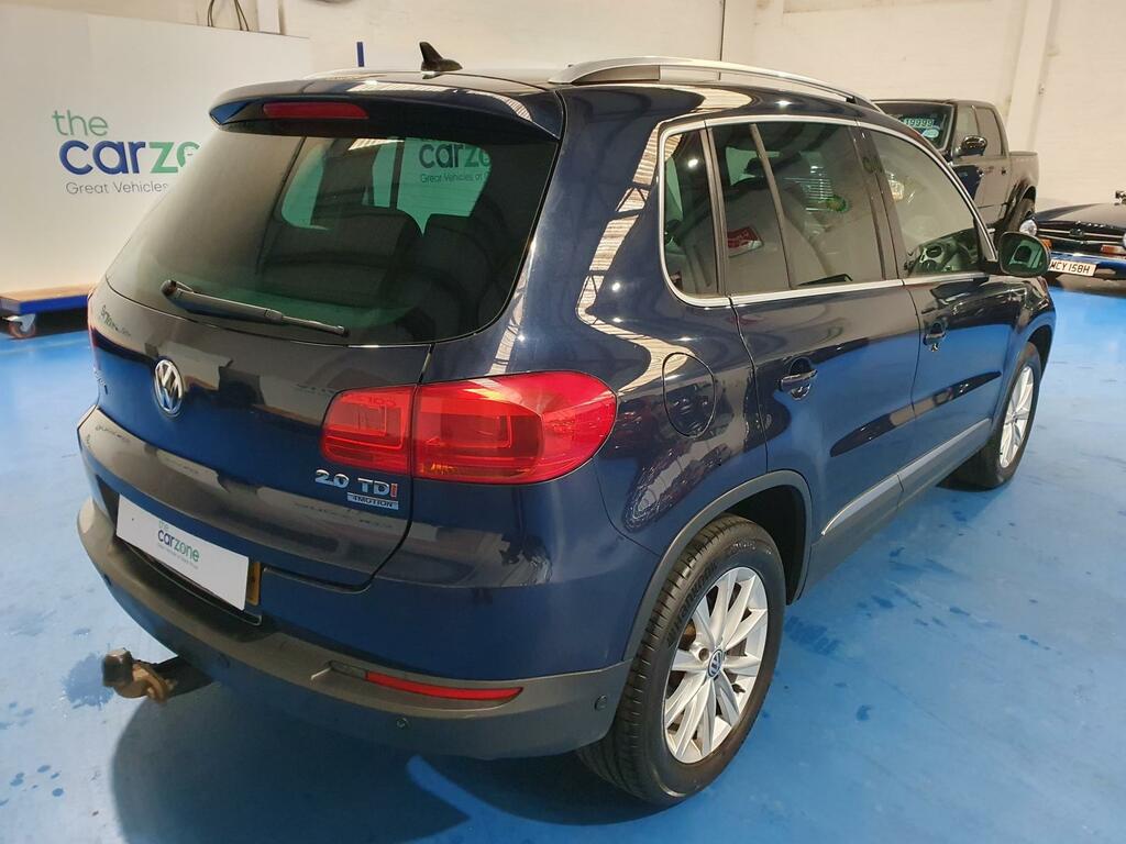 Volkswagen Tiguan Tiguan Se Tdi Bluemotion Technology 4Motion DG63VBF Blue #3