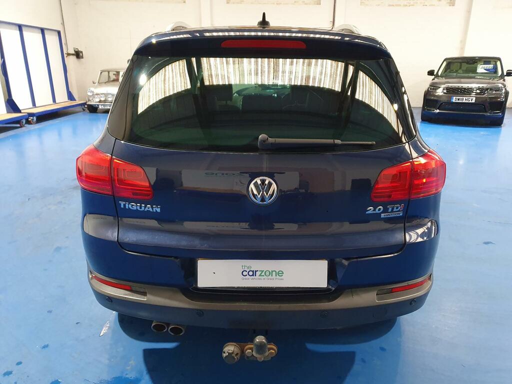 Volkswagen Tiguan Tiguan Se Tdi Bluemotion Technology 4Motion DG63VBF Blue #4