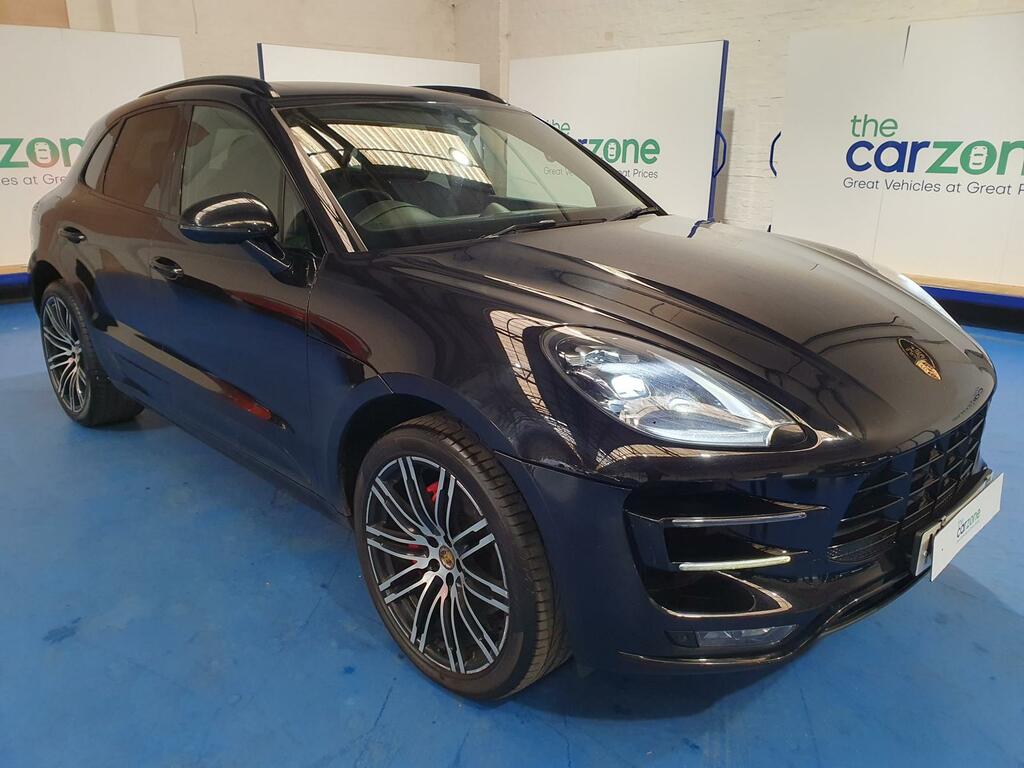 Porsche Macan Estate 