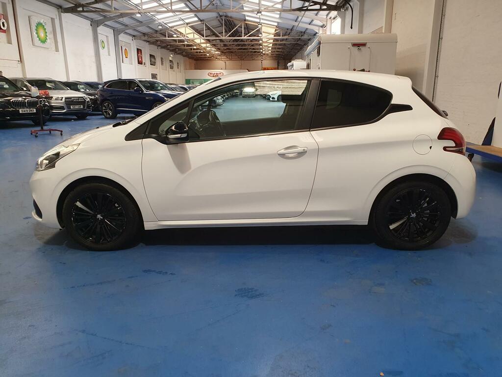 Peugeot 208 Hatchback ASZ8917  #6